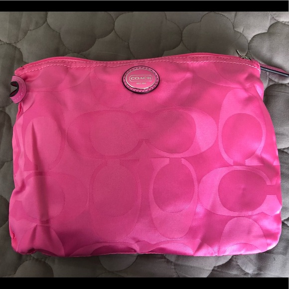 Coach F77321 Signature Nylon Medium Packable Weekender Zip Tote Hot Pink 2 Piece - Picture 2 of 8